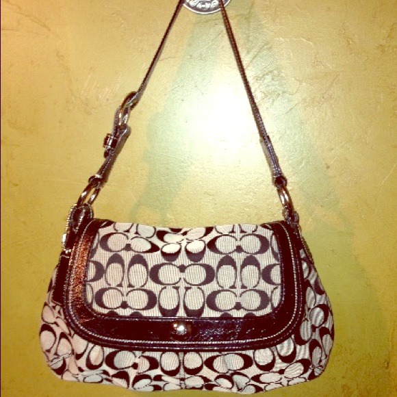 🌟Reserve🌟Coach authentic purse🌟Reserve🌟