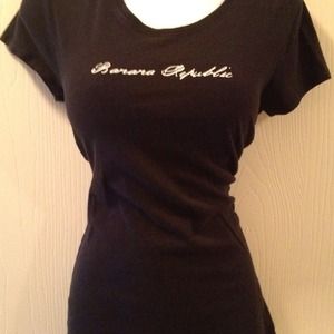 Banana Republic black tshirt