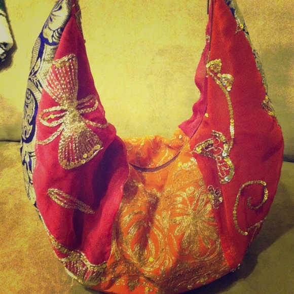 BUNDLED Pretty silk purse