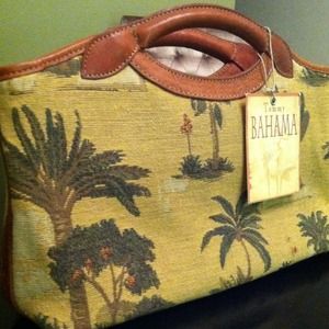 Clutches & Wallets - Tommy Bahama handbag Clutches & Wallets - Tommy Bahama handbag