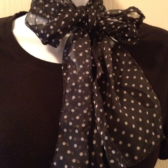 SOLD!!! Black and white scarf