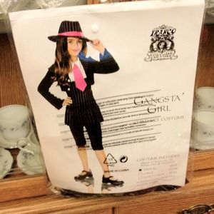 🔫 Cute! Gangster girl costume!