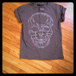 TOPSHOP Petite Skull SS Tee. New With Tags