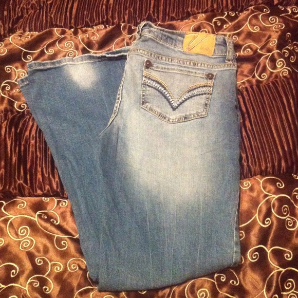 ❗Sold❗Vanity Jeans - Picture 2 of 2