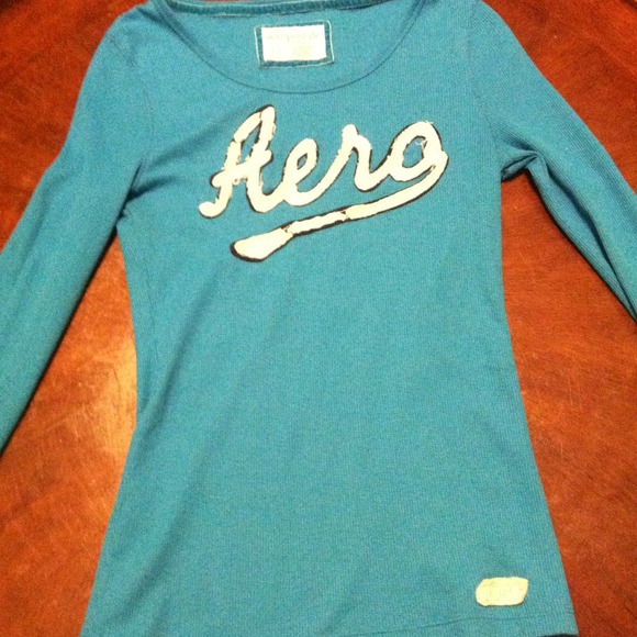 Bright blue Aeropostale long sleeve thermal
