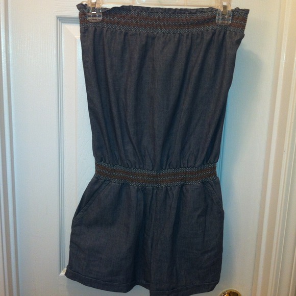 Summer romper - Picture 2 of 2