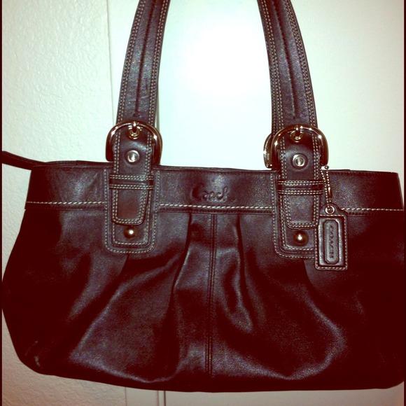 AUTHENTIC! Large COACH purse