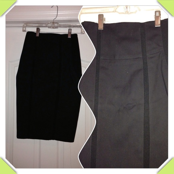 Bebe pencil skirt