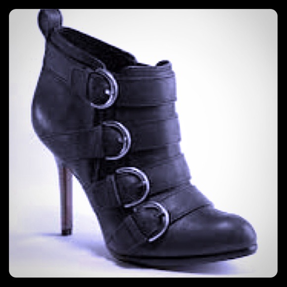 Coach Boots - Host Pick⭐Coach Tessie Bootie⭐