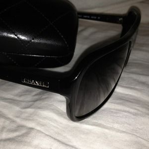 CHANEL black polarized ORIGINAL sunglasses