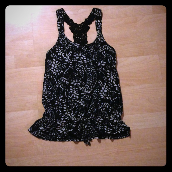 Express racerback tank!!