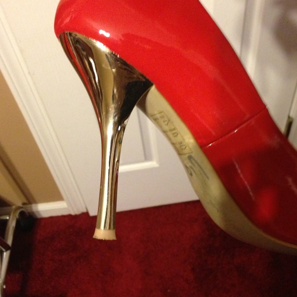 Hills - Picture 4 of 4