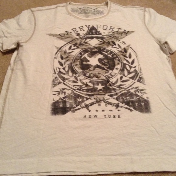 ⛔SOLD⛔⬇Reduced⬇ Express T-Shirt for Men - Picture 1 of 2