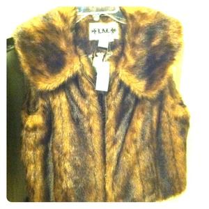 Faux Fur vest never worn