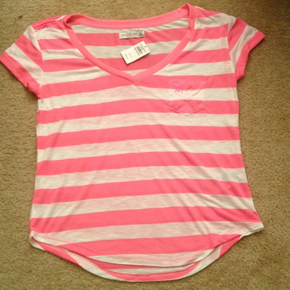 ***Reserved micloset***A&F pink and white stripes