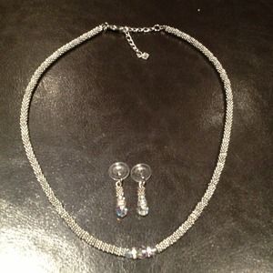 Silver necklace and earrings set