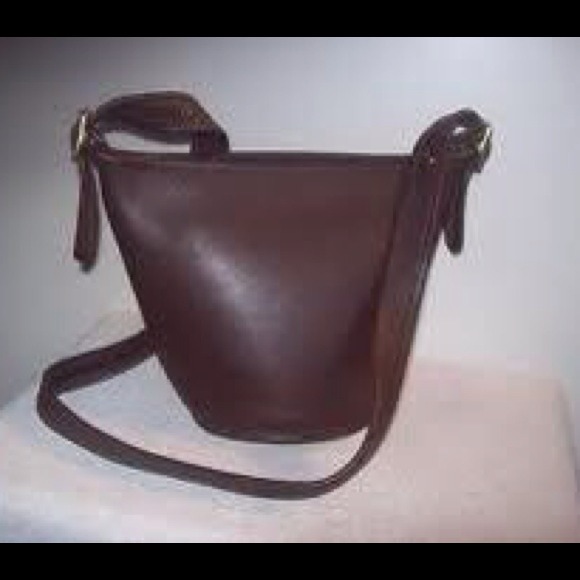🚫🚫Sold 🚫🚫Authentic Vintage Coach Bucket Purse