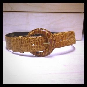 Brown croc pattern belt!!!