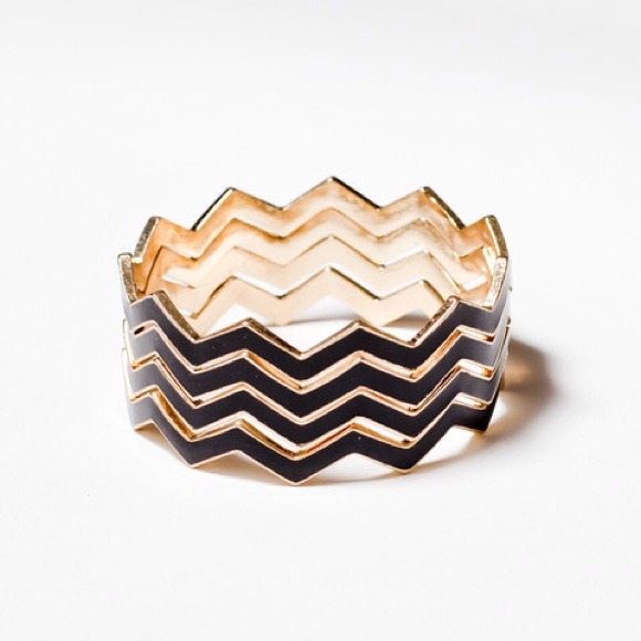 Black + Gold Stacked Bracelets WWW.H-BOUTIQUE.COM