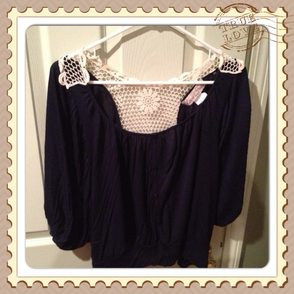 Blue cotton top