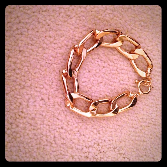 Gold Chained Bracelet