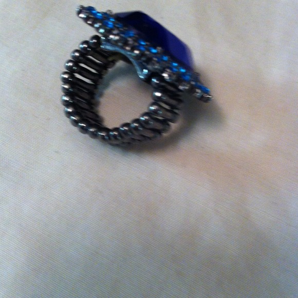 Reserved!!!!!!Stretch ring - Picture 2 of 3