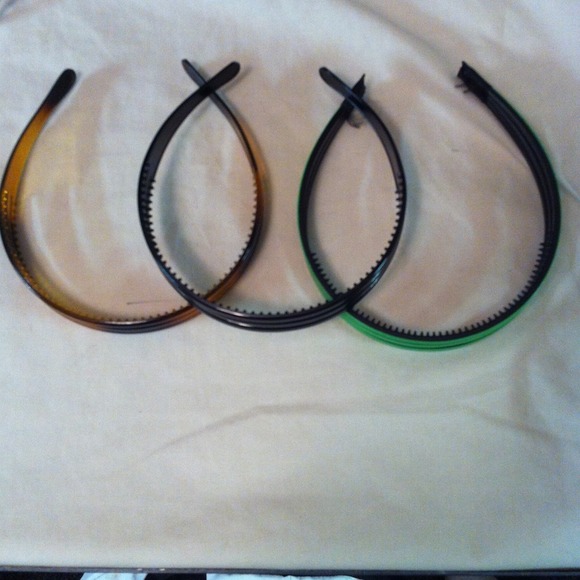 BUNDLED!!!!!! 3 headbands