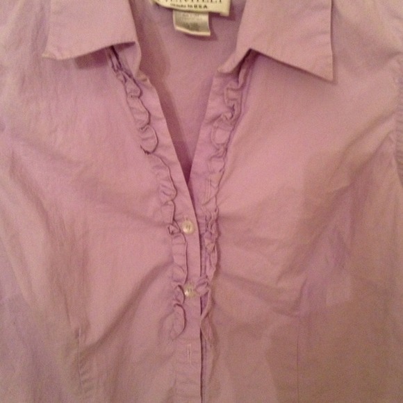 Sleeveless Ruffle Blouse - Picture 2 of 4