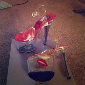 Exotic Dancer Shoes Size 8 not true to size