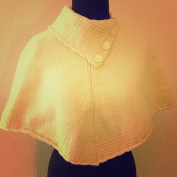 Gap Ivory Cream Knitted Poncho Sweater