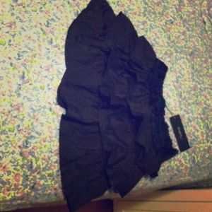 Black siquim skirt