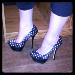 Bebe sexy polka dot pumps
