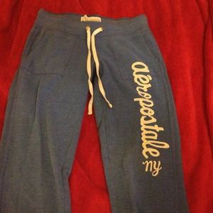 Aeropostale Capri sweat pants!