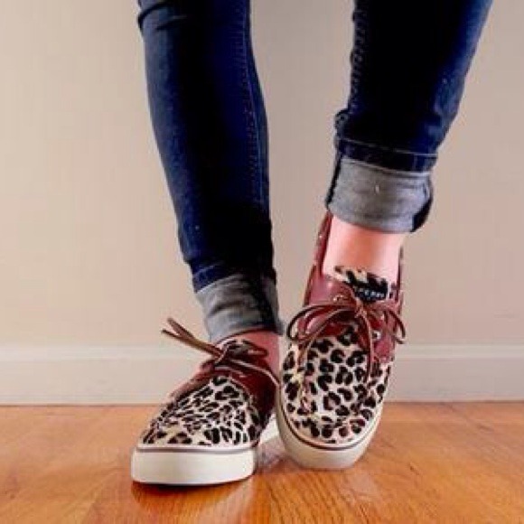 ✅Reserved✅Sorry Top-Sider Leopard 2-Eye Bahama's