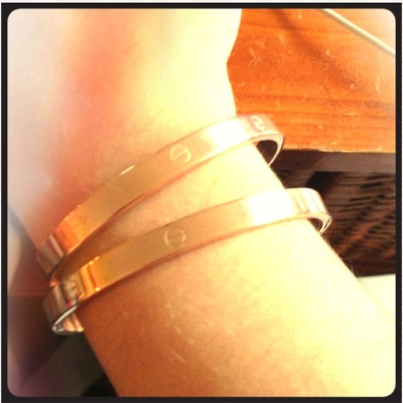 Jewelry - Screw Bracelet