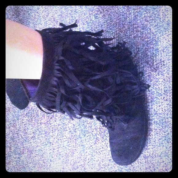 Trade!!!!! Black boots!