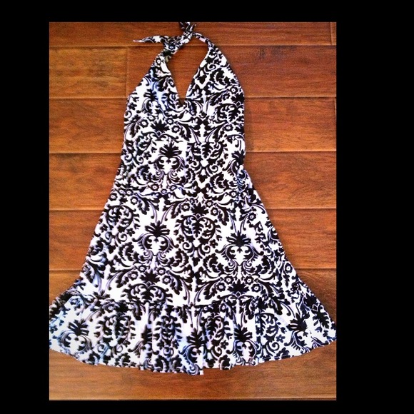 Tommy Bahama size small Damask print Dress