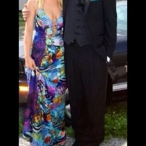 Prom dress will never wear again only worn onetime