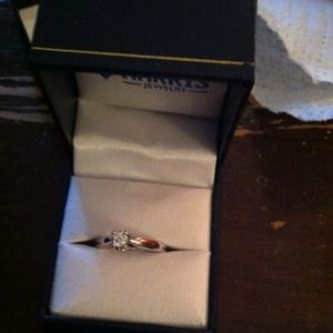 14kt white gold 1/2kt diamond ring