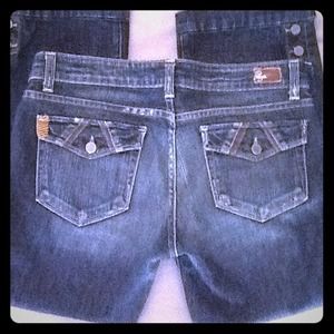 Price Reduced! 🌸Paige Denim cropped Fairfax jeans