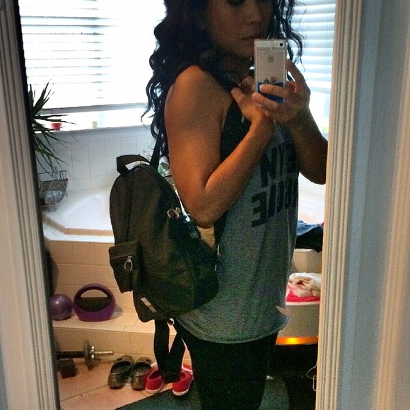 🔴Reduced 🔴Backpack - Picture 3 of 4