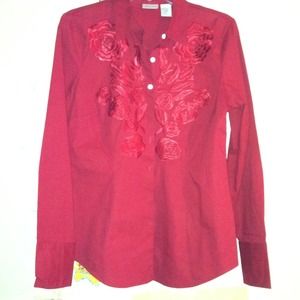 Long sleeved burgundy shirt