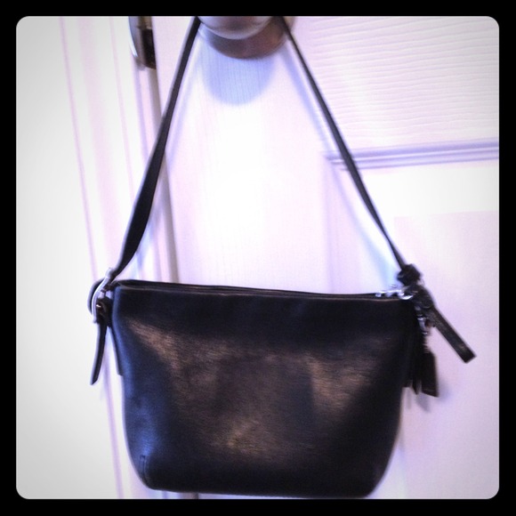 Black coach mini - Picture 1 of 3