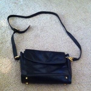 Black handbag etienne aigner