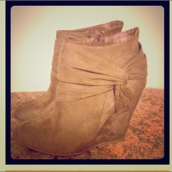 Cute boots