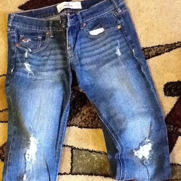 Hollister size 3/w26 almost new $12/traded