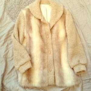 Partly wool and fur ran and beige coat