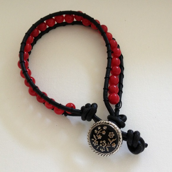 single leather wrap bracelet