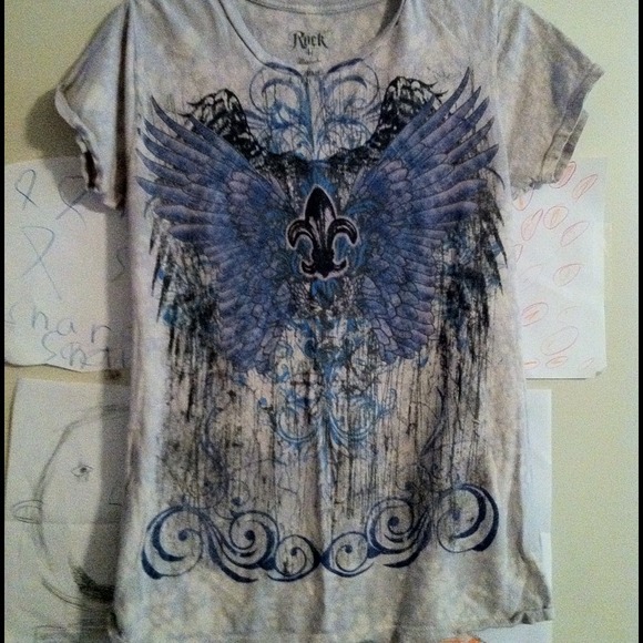 Light weight tshirt - Picture 1 of 3