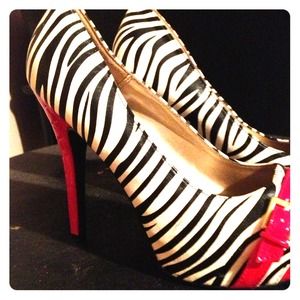 Super sexy 6in heels!